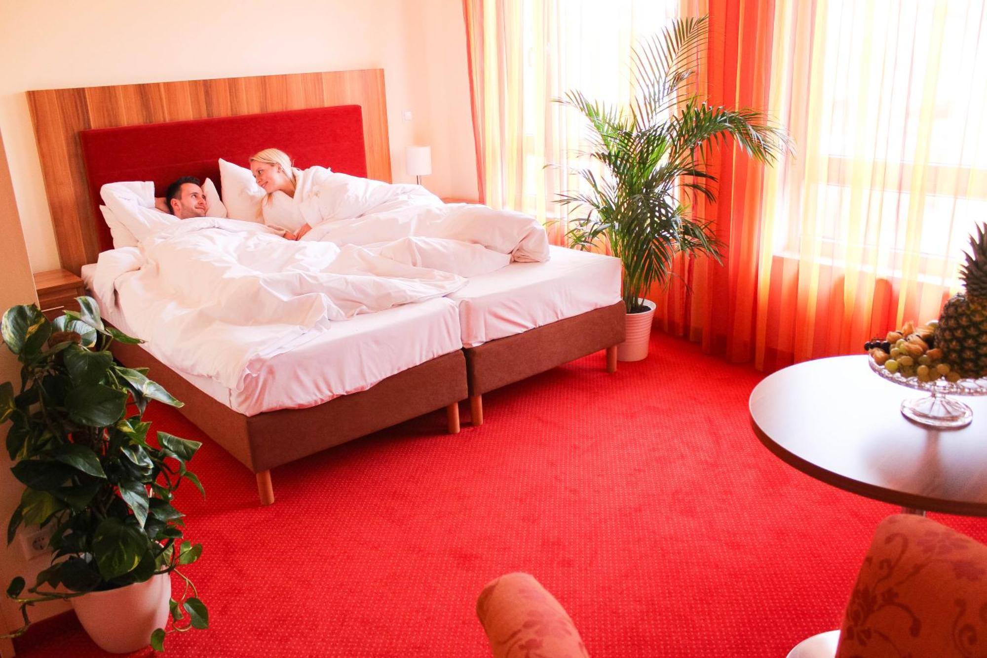 Ferienpark Templin Direkt Neben Der Naturtherme Екстериор снимка